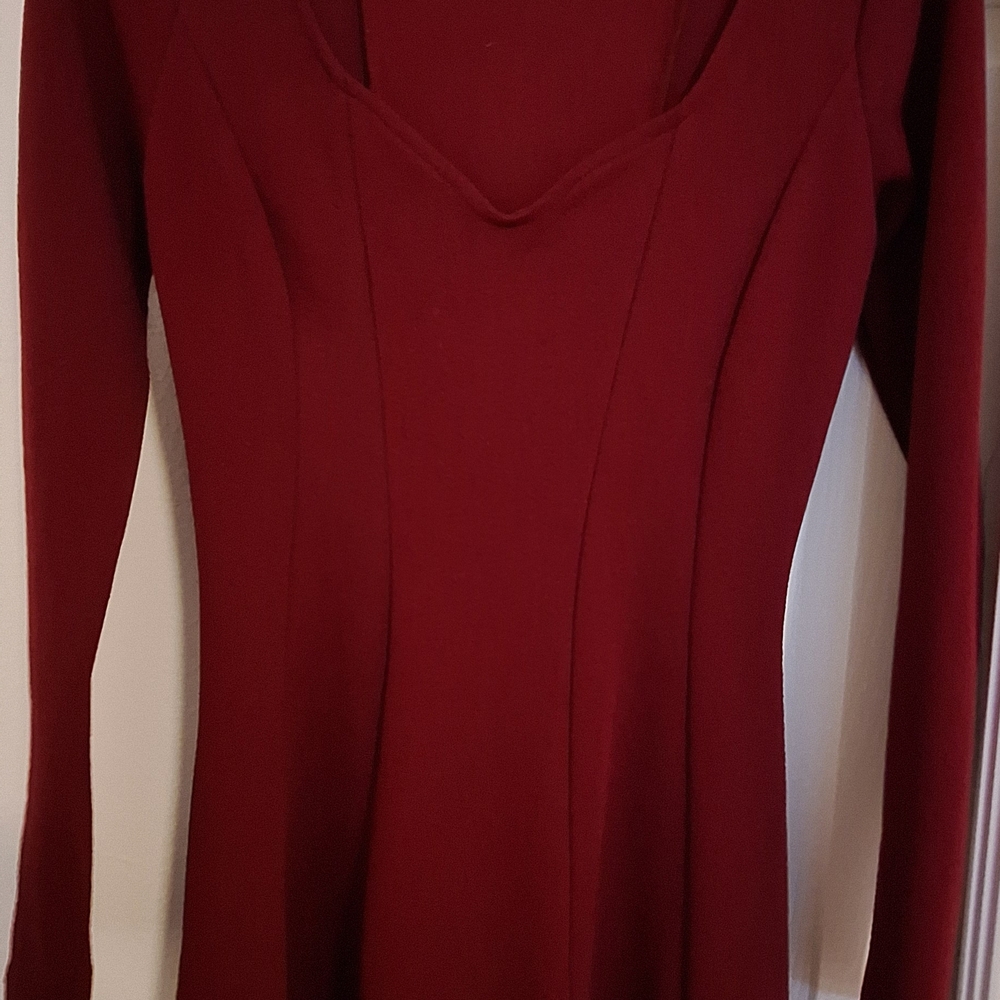 Elegant Long Sleeve Burgundy Dress